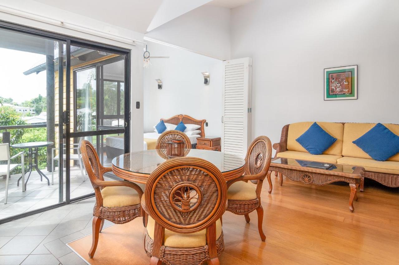 Dreamcatcher Beach-Side Apartments Port Douglas Zewnętrze zdjęcie