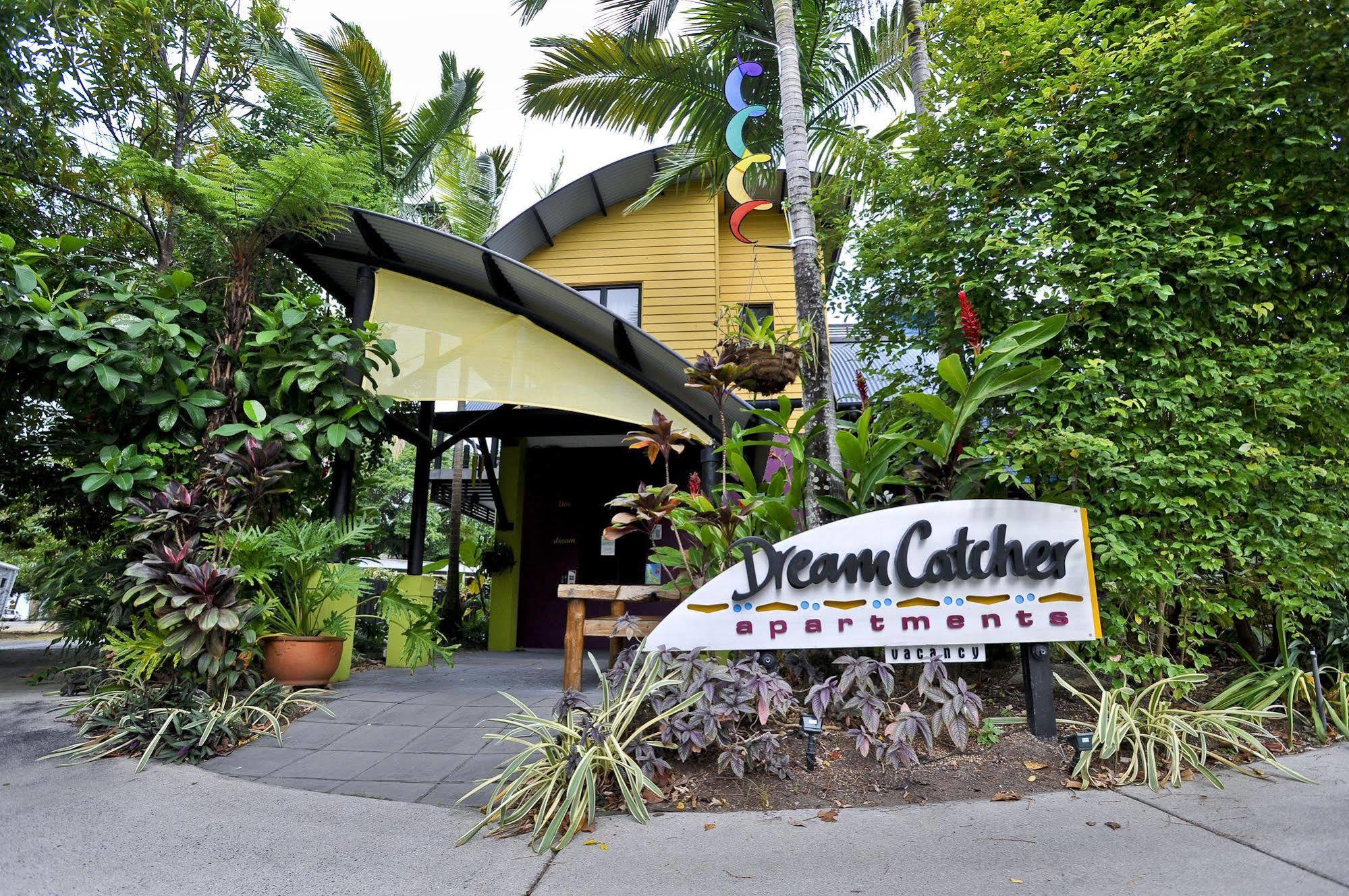Dreamcatcher Beach-Side Apartments Port Douglas Zewnętrze zdjęcie